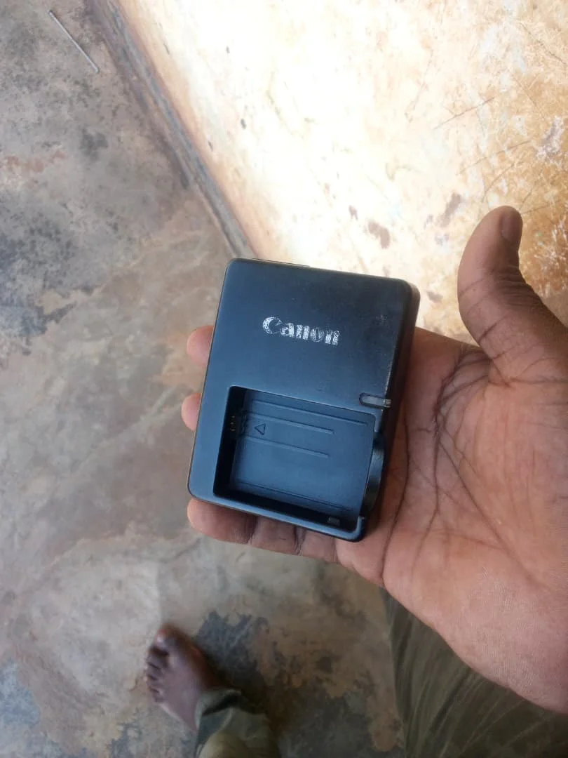 Canon Charger
